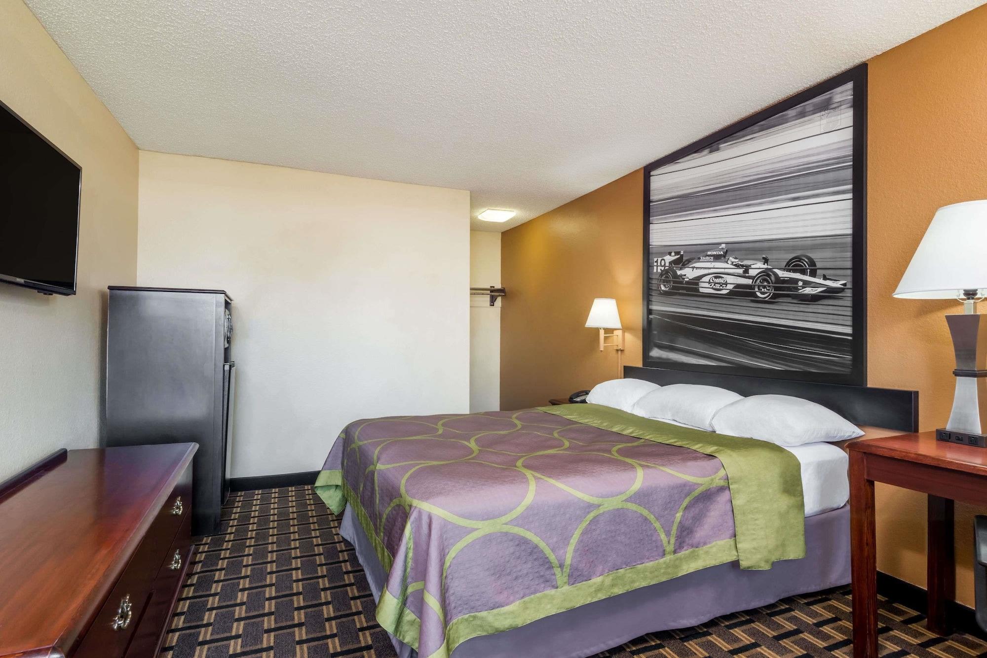Super 8 By Wyndham Indianapolis/Ne/Castleton Area Ξενοδοχείο Εξωτερικό φωτογραφία