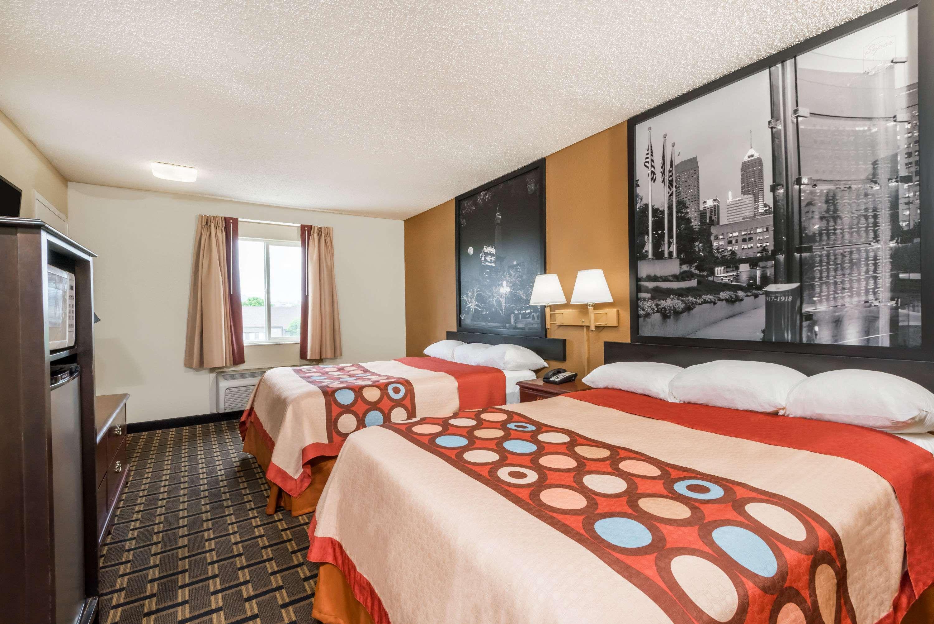 Super 8 By Wyndham Indianapolis/Ne/Castleton Area Ξενοδοχείο Εξωτερικό φωτογραφία