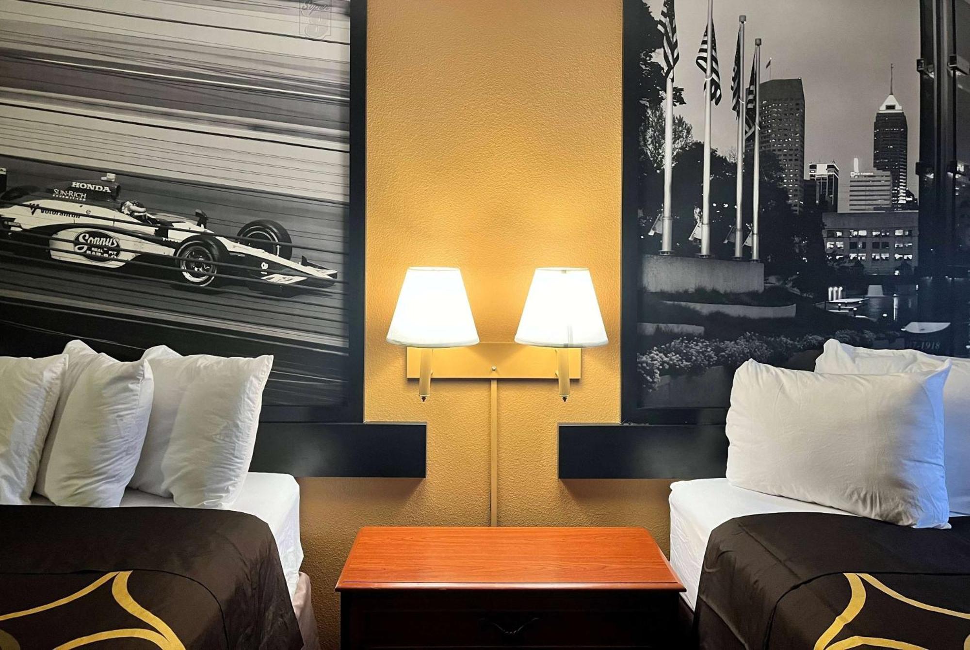 Super 8 By Wyndham Indianapolis/Ne/Castleton Area Ξενοδοχείο Εξωτερικό φωτογραφία