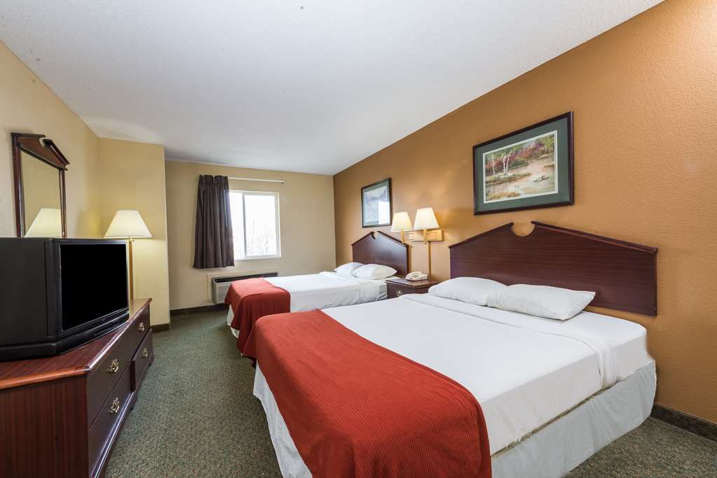 Super 8 By Wyndham Indianapolis/Ne/Castleton Area Ξενοδοχείο Δωμάτιο φωτογραφία