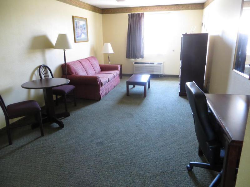 Super 8 By Wyndham Indianapolis/Ne/Castleton Area Ξενοδοχείο Εξωτερικό φωτογραφία